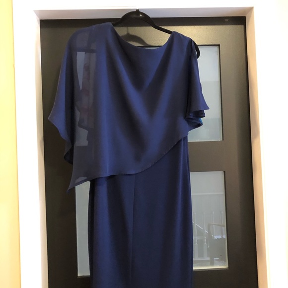 Navy dress - Picture 3 of 4